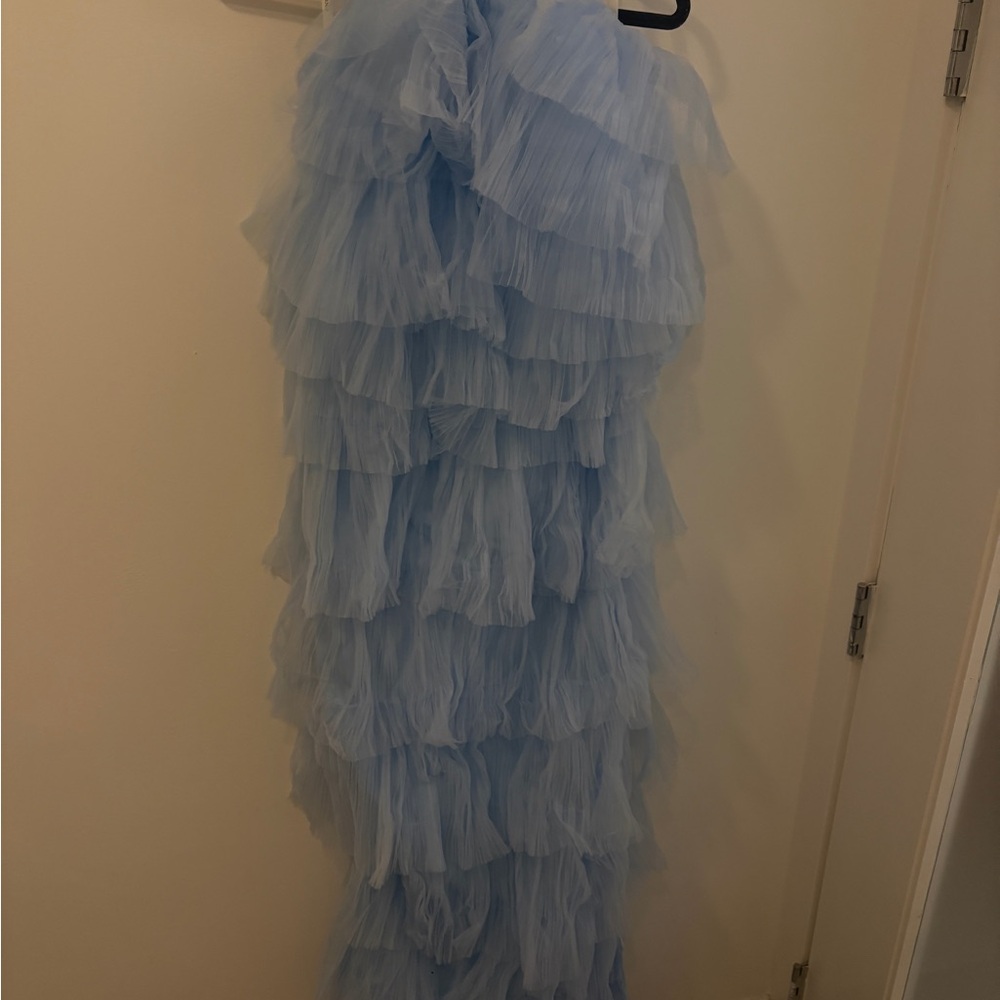 Elegant Blue Ruffled Wedding Dress
